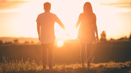 How To Strengthen Your Relationship This Year With Long-Range Dreams